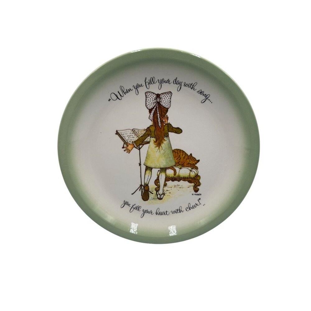 Holly Hobbie Collectors Edition Plate Fill Your Day With Song Ceramic USA 1972